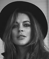 1969-12-31_19_00_00_lindsaylohan_profilepic.jpg