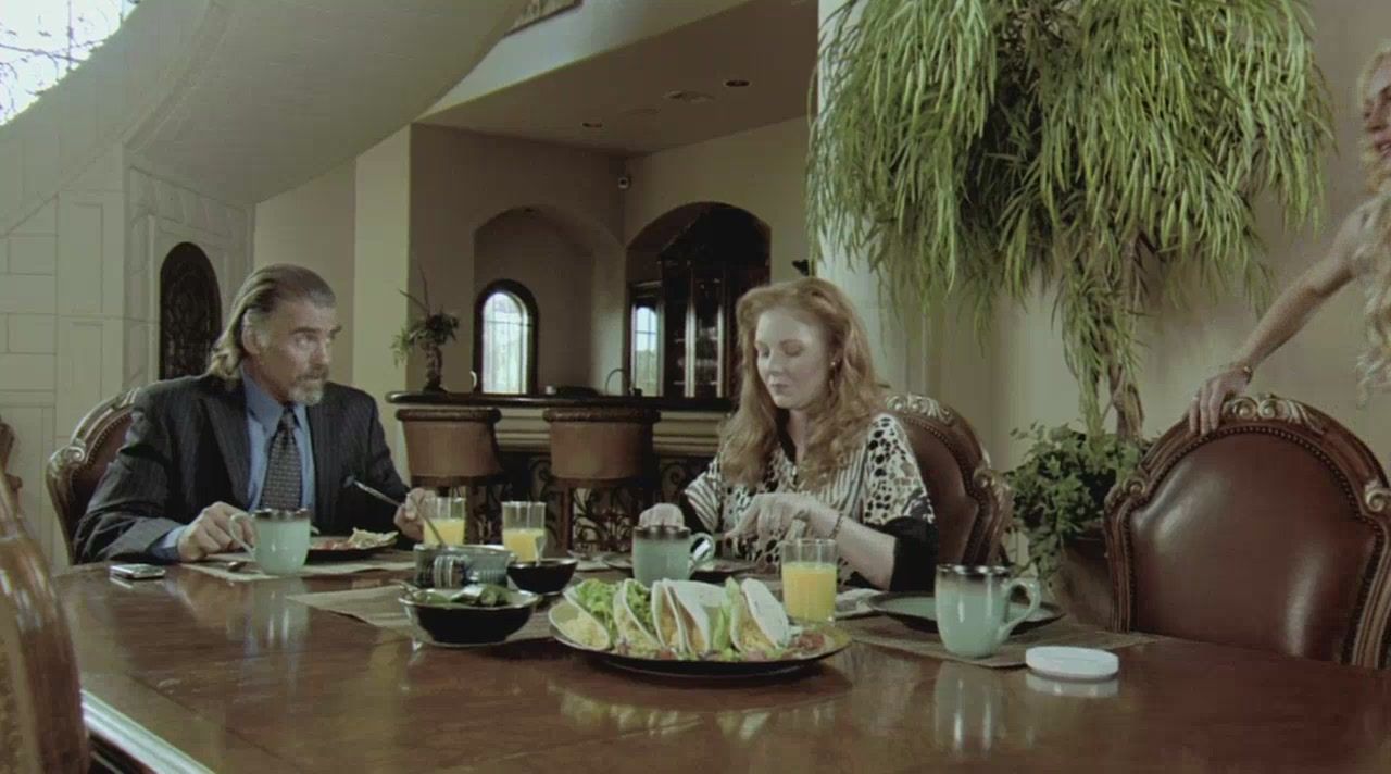 2010-Machete-139.jpg