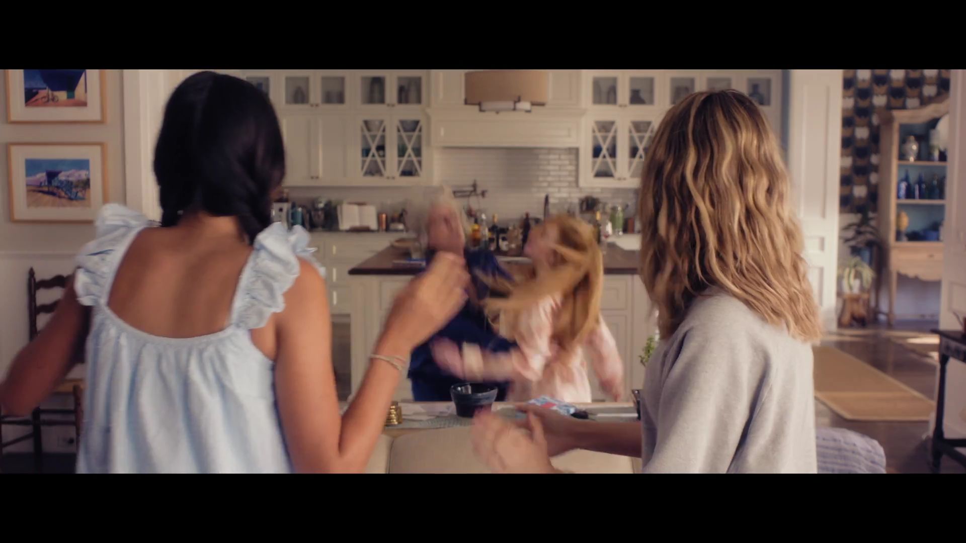 2025-FreakierFridayTeaser-124.jpg