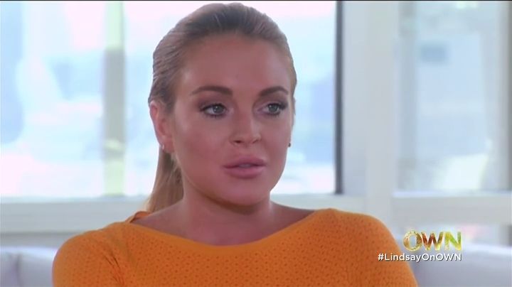 Lindsay-S01E01-0092.jpg