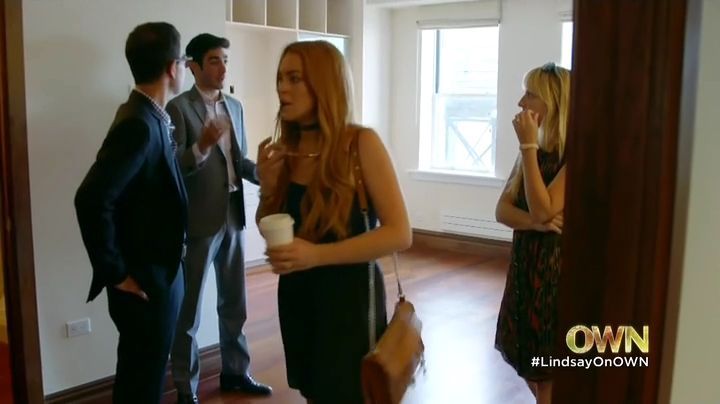 Lindsay-S01E01-0459.jpg