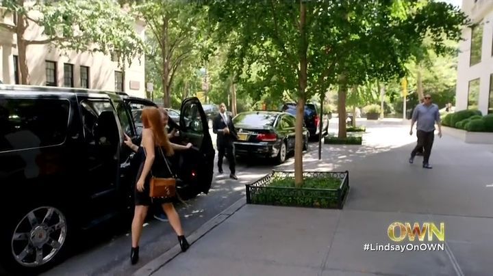 Lindsay-S01E01-0474.jpg