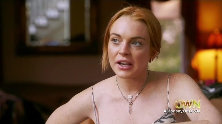 Lindsay-S01E01-0484.jpg