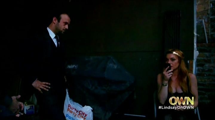 Lindsay-S01E01-1177.jpg