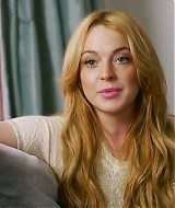 Lindsay-S01E01-0229.jpg