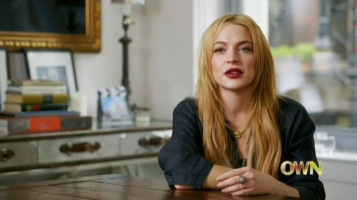 Lindsay-S01E02-0569.jpg