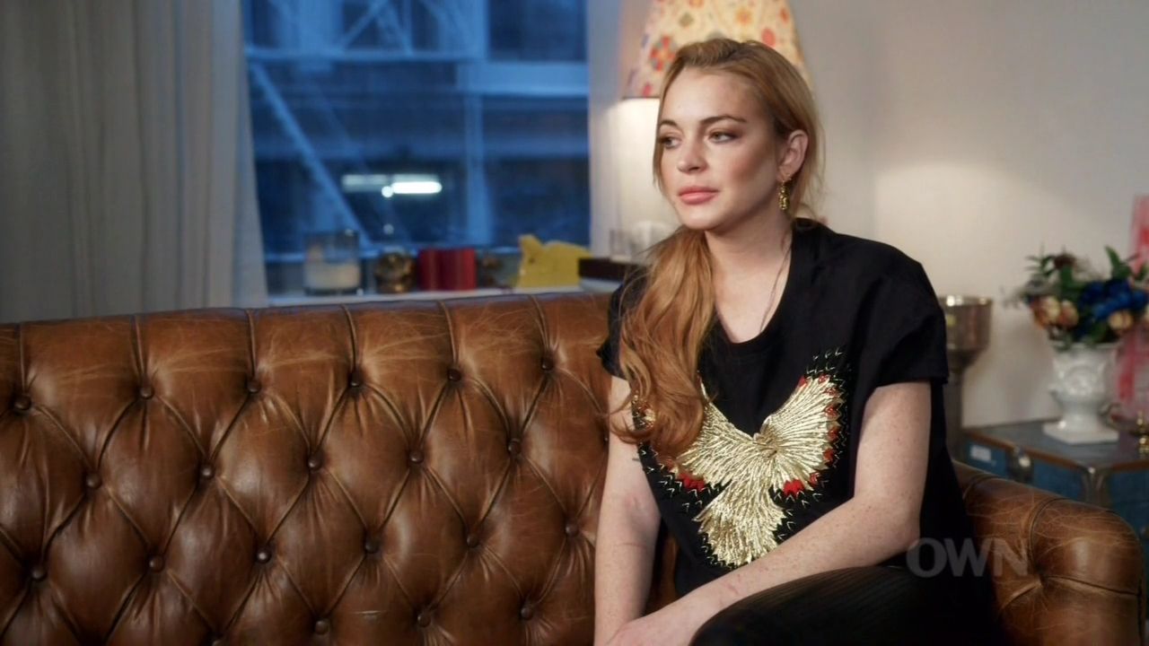 Lindsay-S01E03-0739.jpg