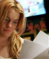 Lindsay-S01E03-0249.jpg