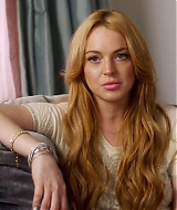 Lindsay-S01E03-0849.jpg