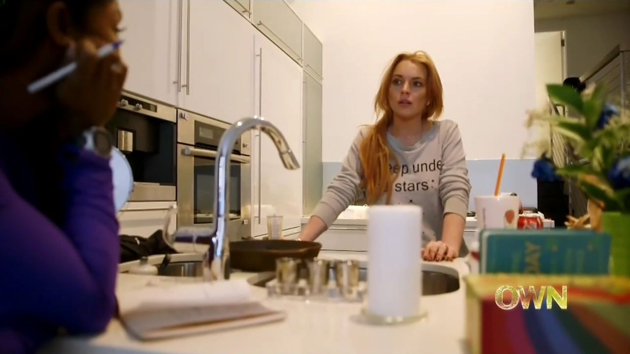 Lindsay-S01E05-089.jpg