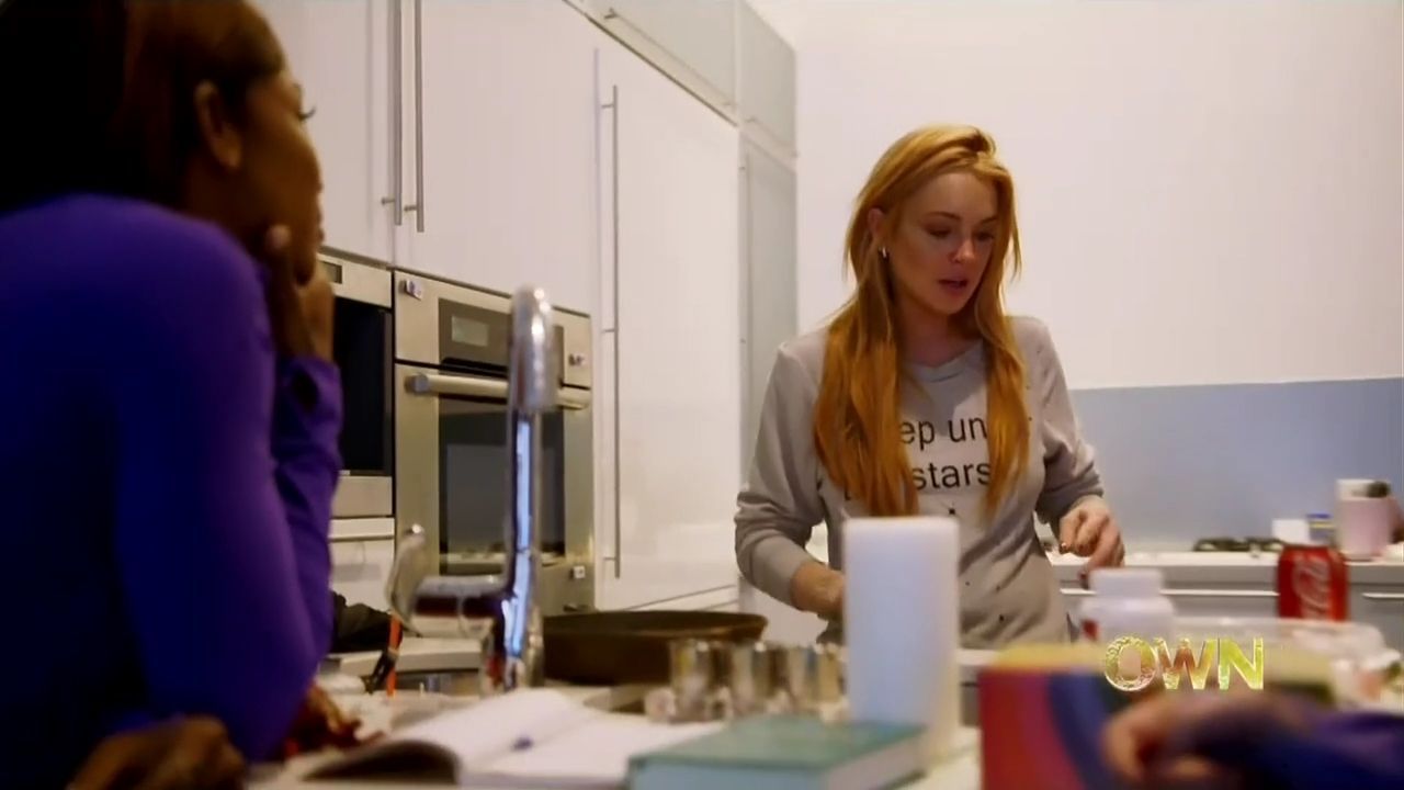Lindsay-S01E05-225.jpg