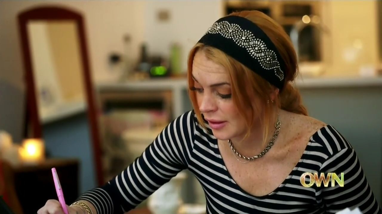Lindsay-S01E05-669.jpg