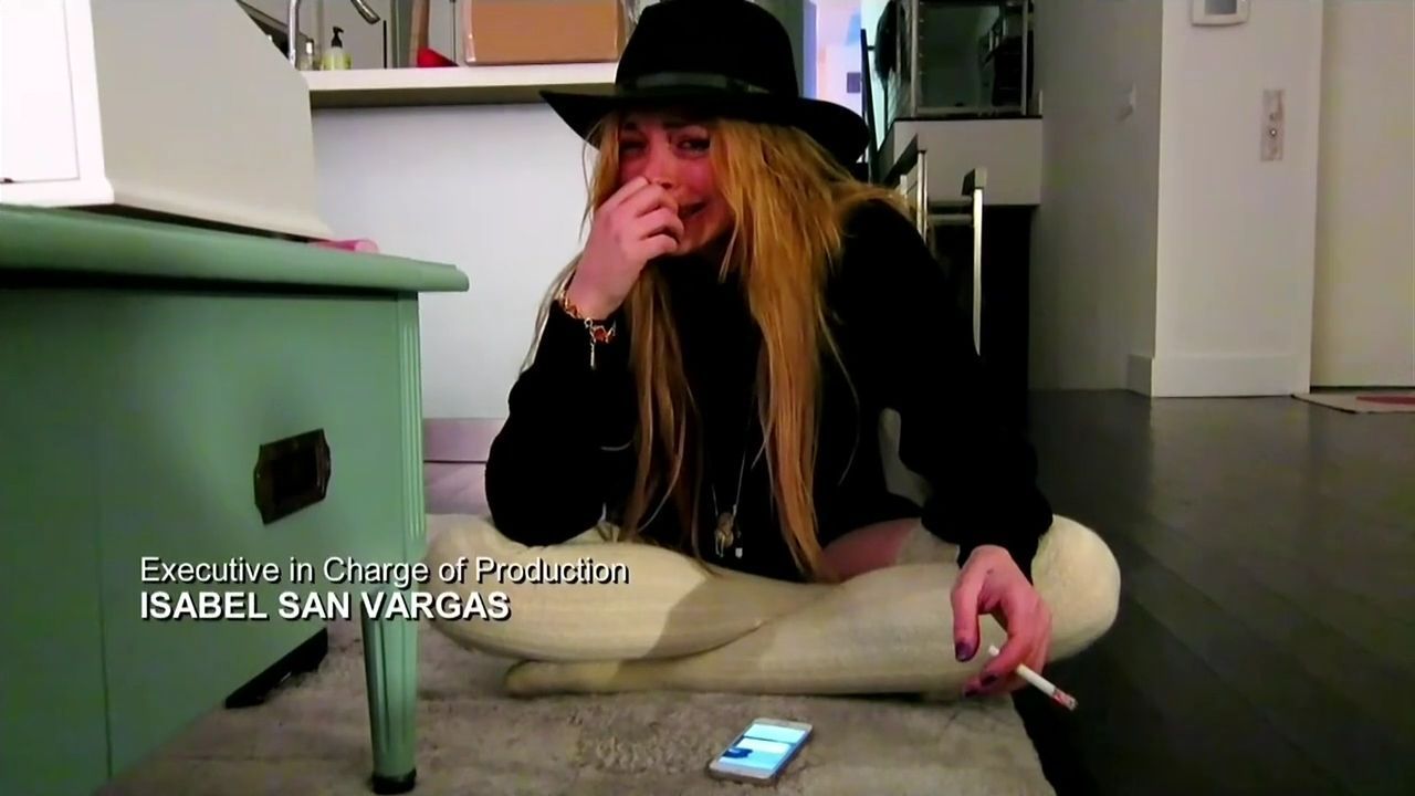 Lindsay-S01E05-917.jpg