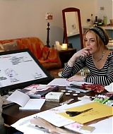 Lindsay-S01E05-711.jpg