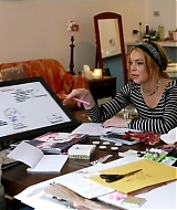 Lindsay-S01E05-715.jpg
