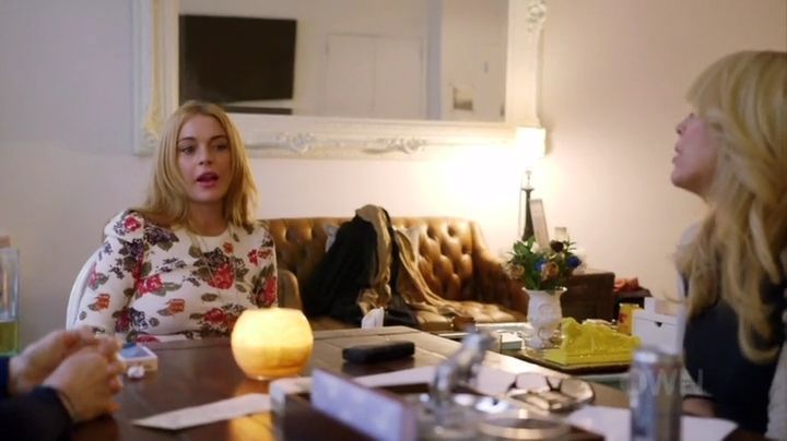 Lindsay-S01E06-302.jpg