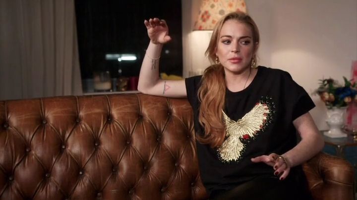 Lindsay-S01E06-472.jpg