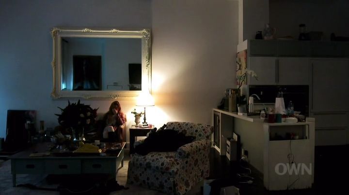 Lindsay-S01E06-533.jpg