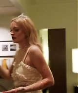 Lindsay-S01E06-351.jpg