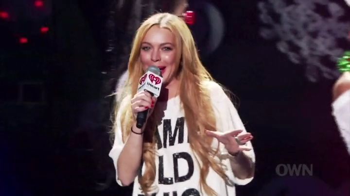 Lindsay-S01E07-0863.jpg