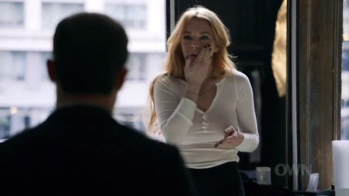 Lindsay-S01E08-0169.jpg