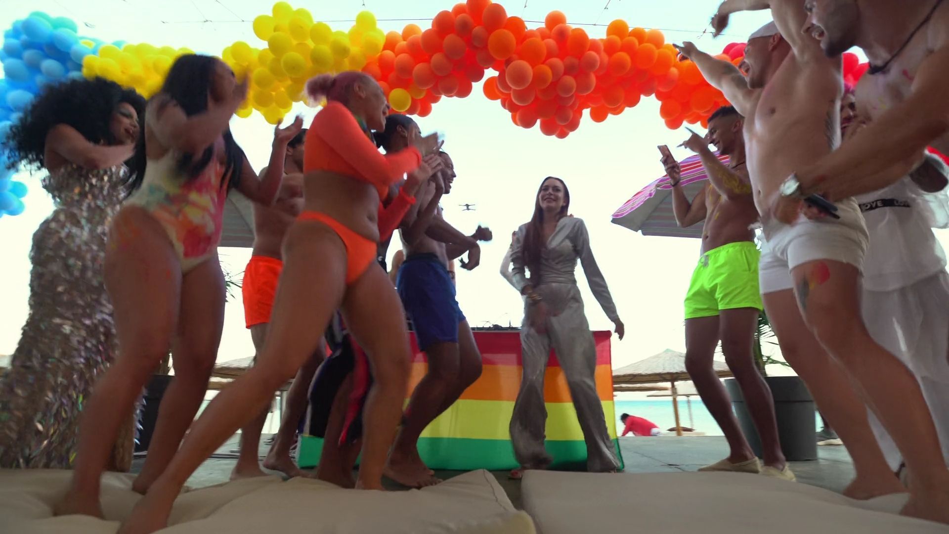 LohanBeachClubS01E00_115.jpg