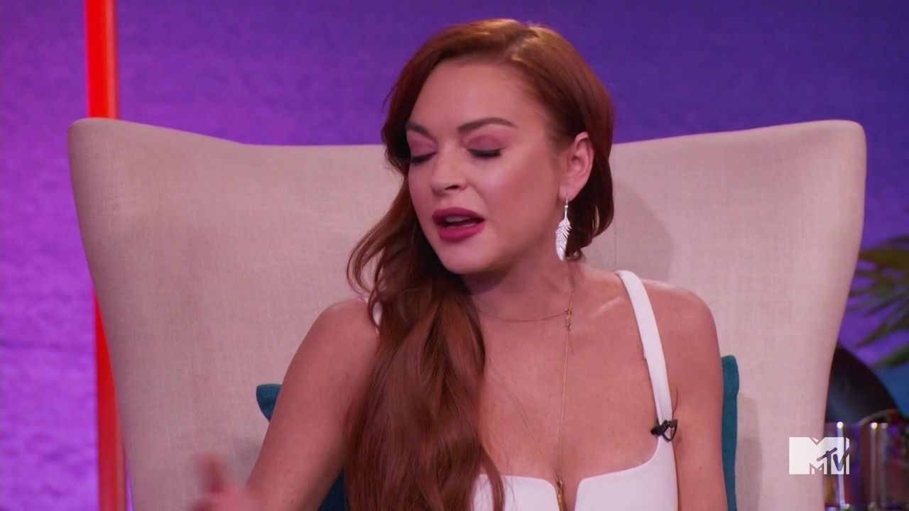 LohanBeachClubAftershow-S01E01_083.jpg
