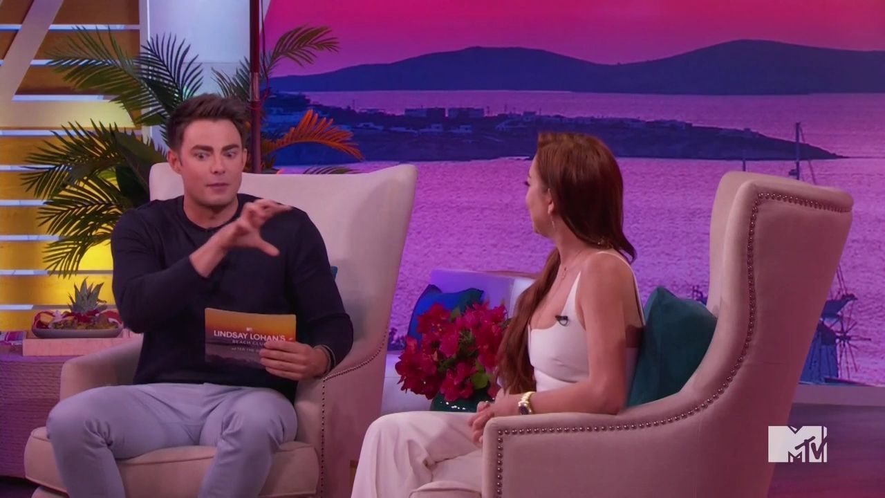 LohanBeachClubAftershow-S01E01_213.jpg