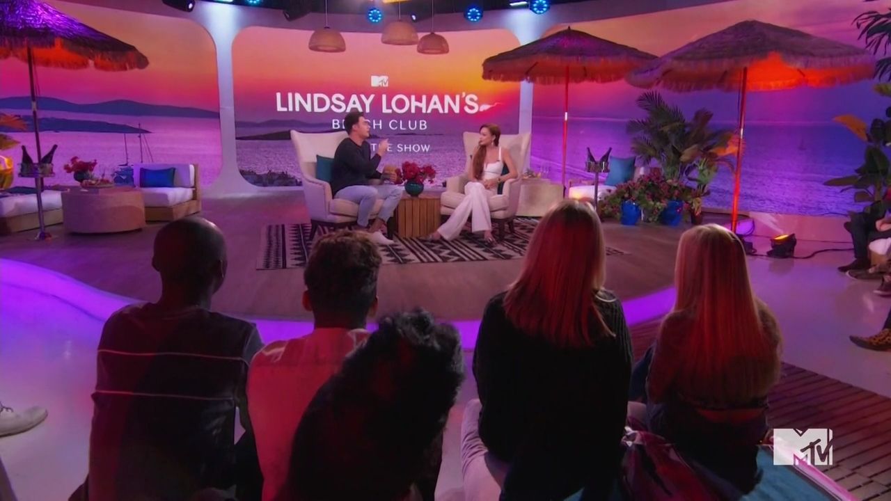 LohanBeachClubAftershow-S01E01_216.jpg