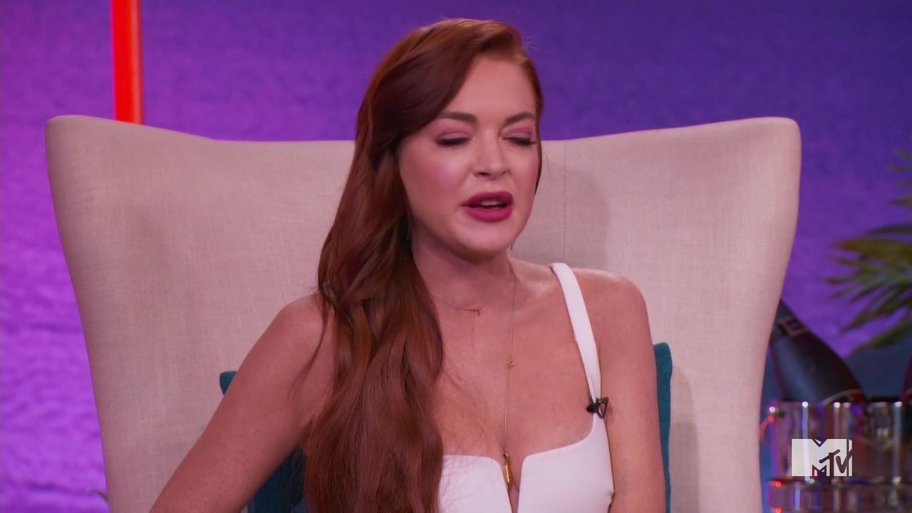 LohanBeachClubAftershow-S01E01_291.jpg