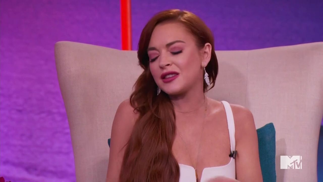LohanBeachClubAftershow-S01E01_585.jpg