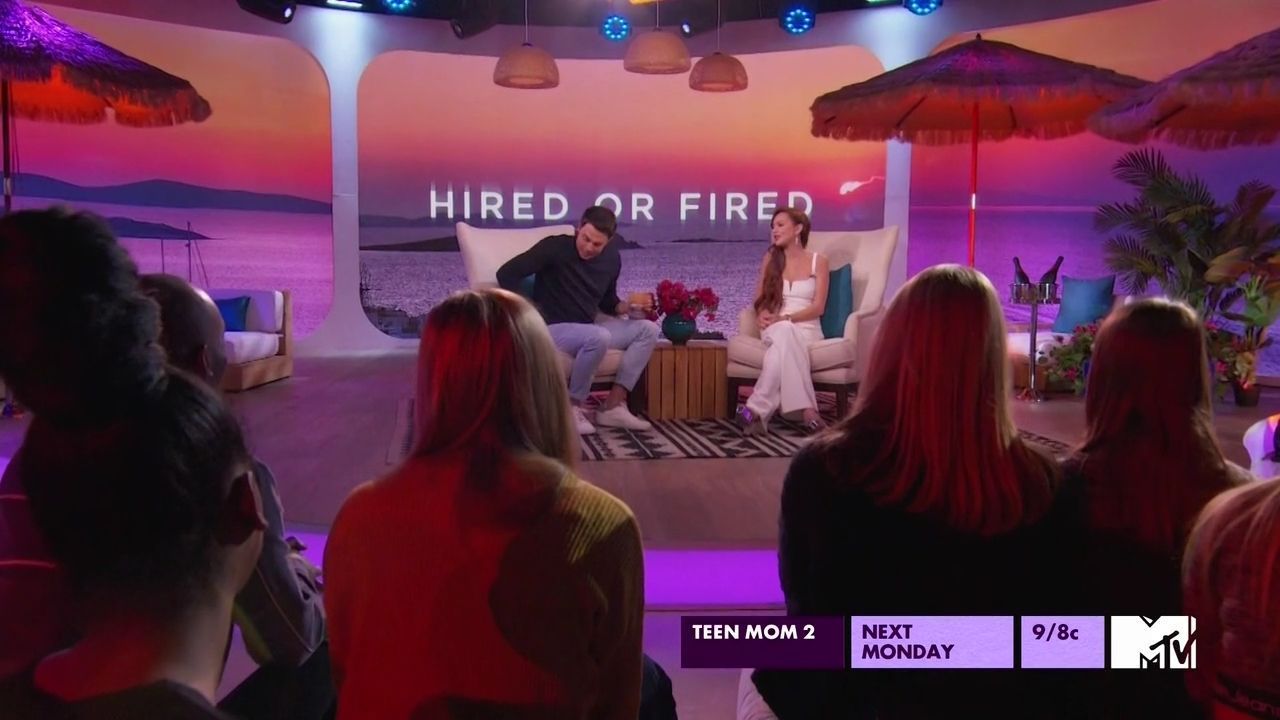 LohanBeachClubAftershow-S01E01_640.jpg