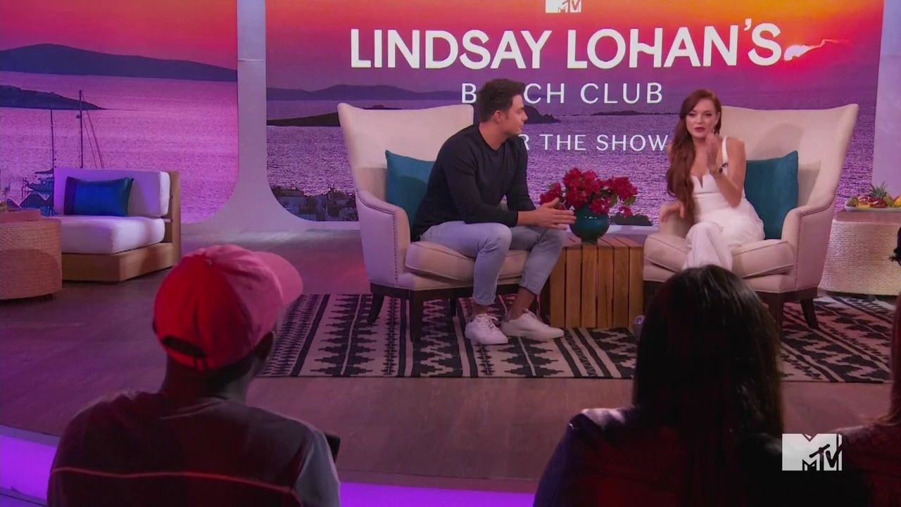 LohanBeachClubAftershow-S01E01_704.jpg
