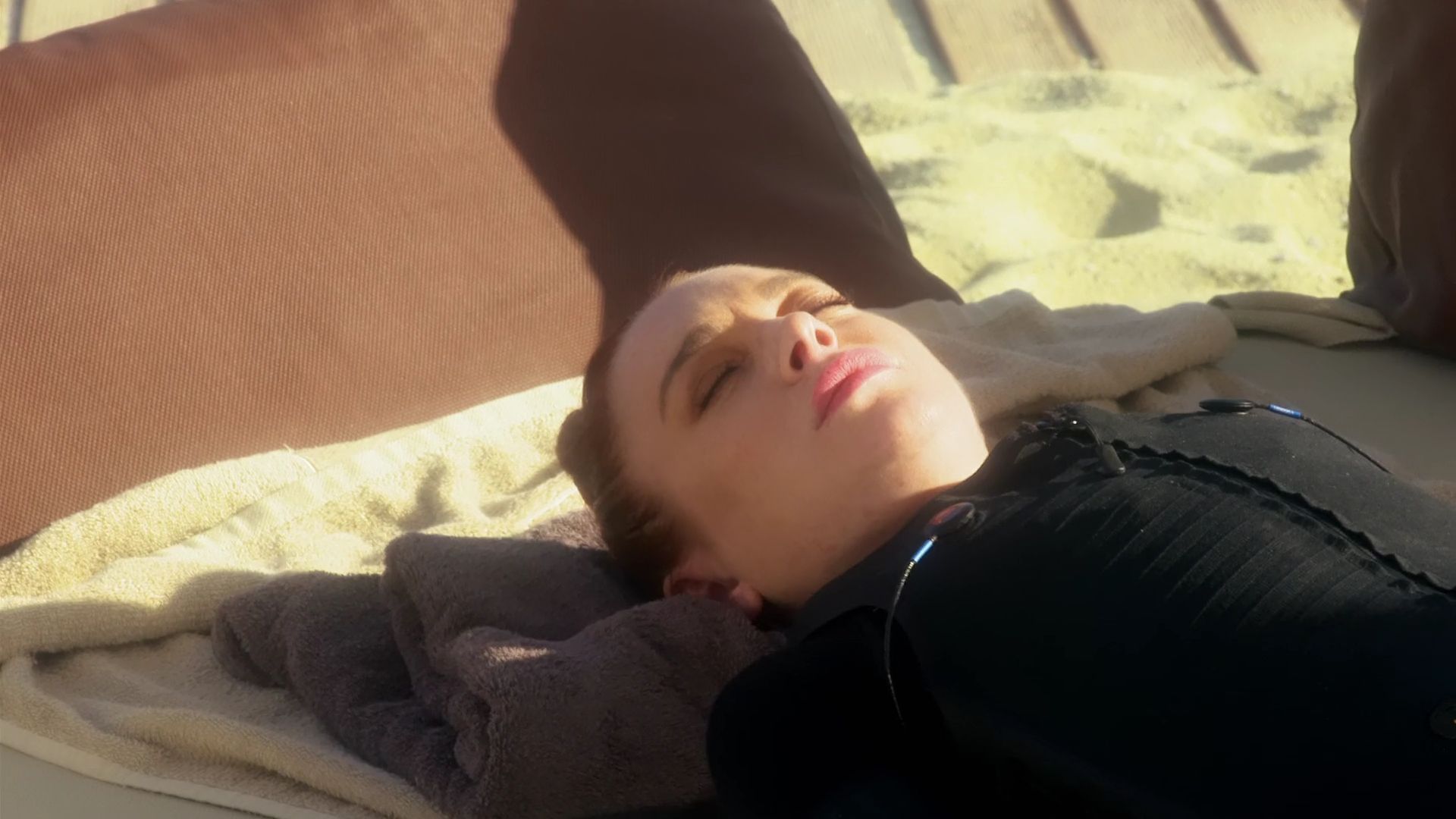LohanBeachClubS01E04_027.jpg