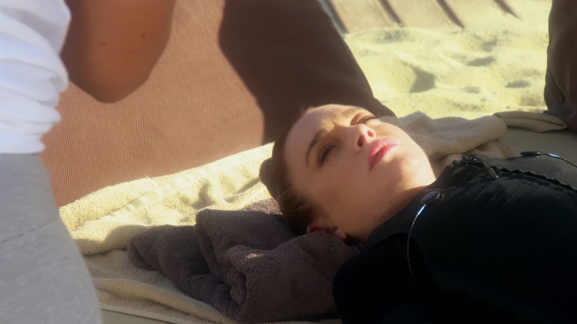 LohanBeachClubS01E04_029.jpg