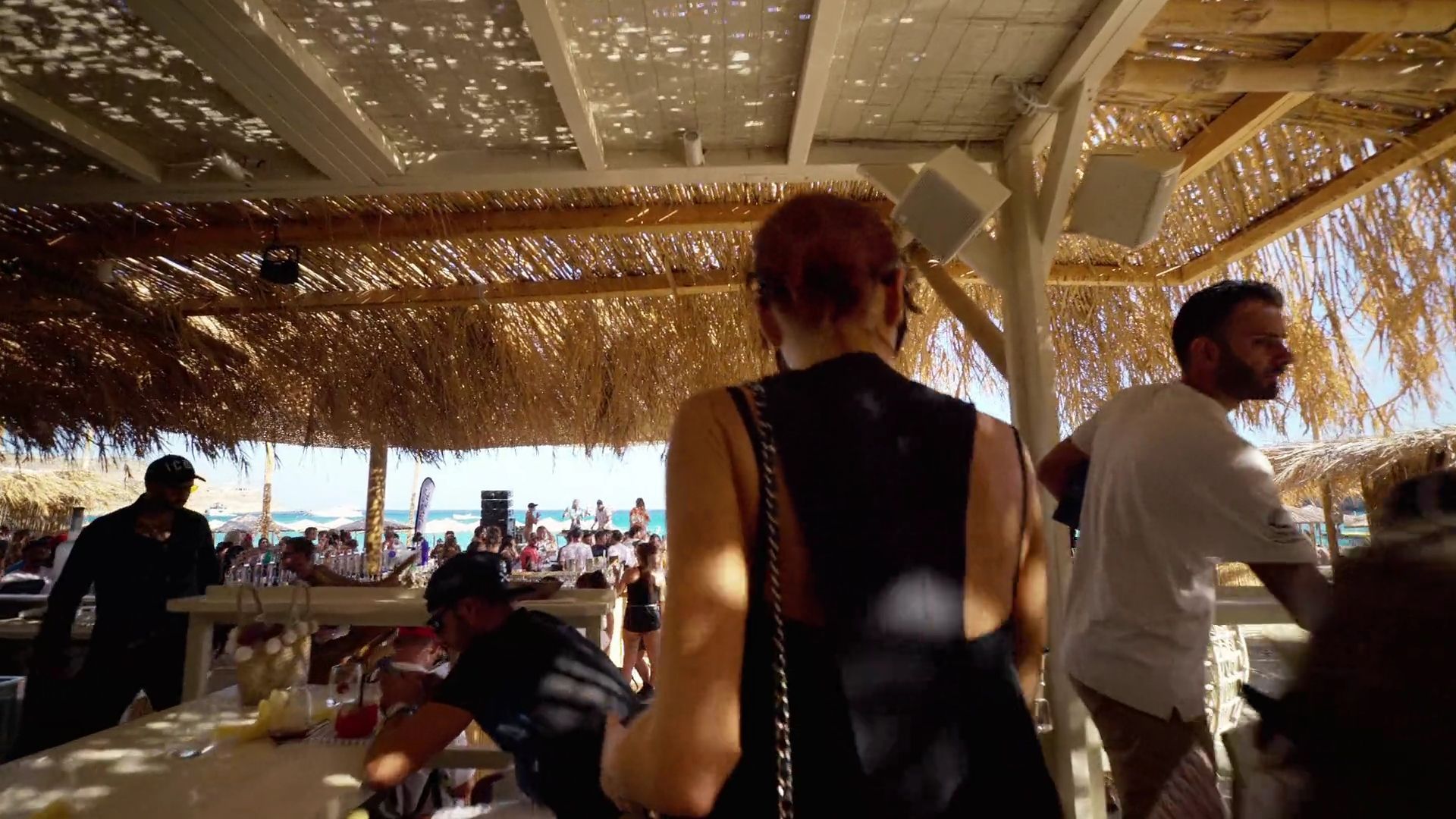 LohanBeachClubS01E05_188.jpg