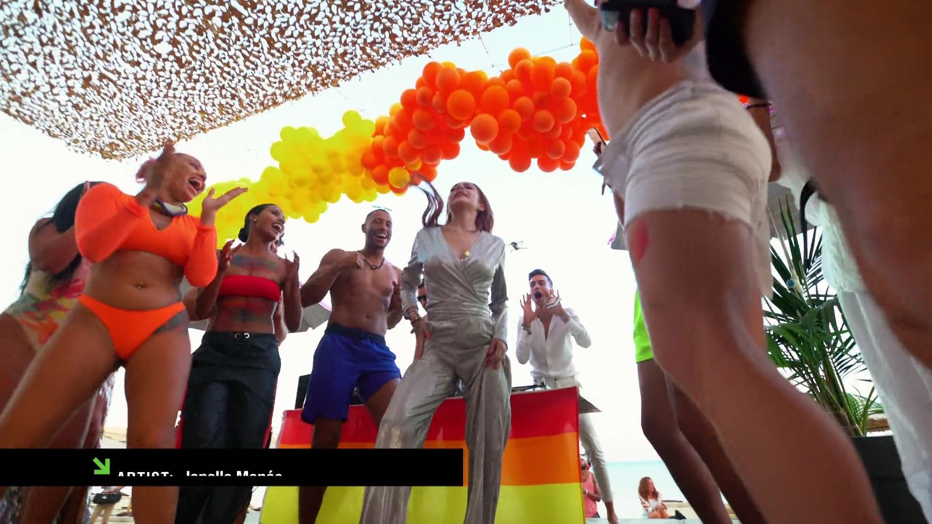 LohanBeachClubS01E08_341.jpg