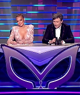 TheMaskedSingerAU-S01E01-006.jpg