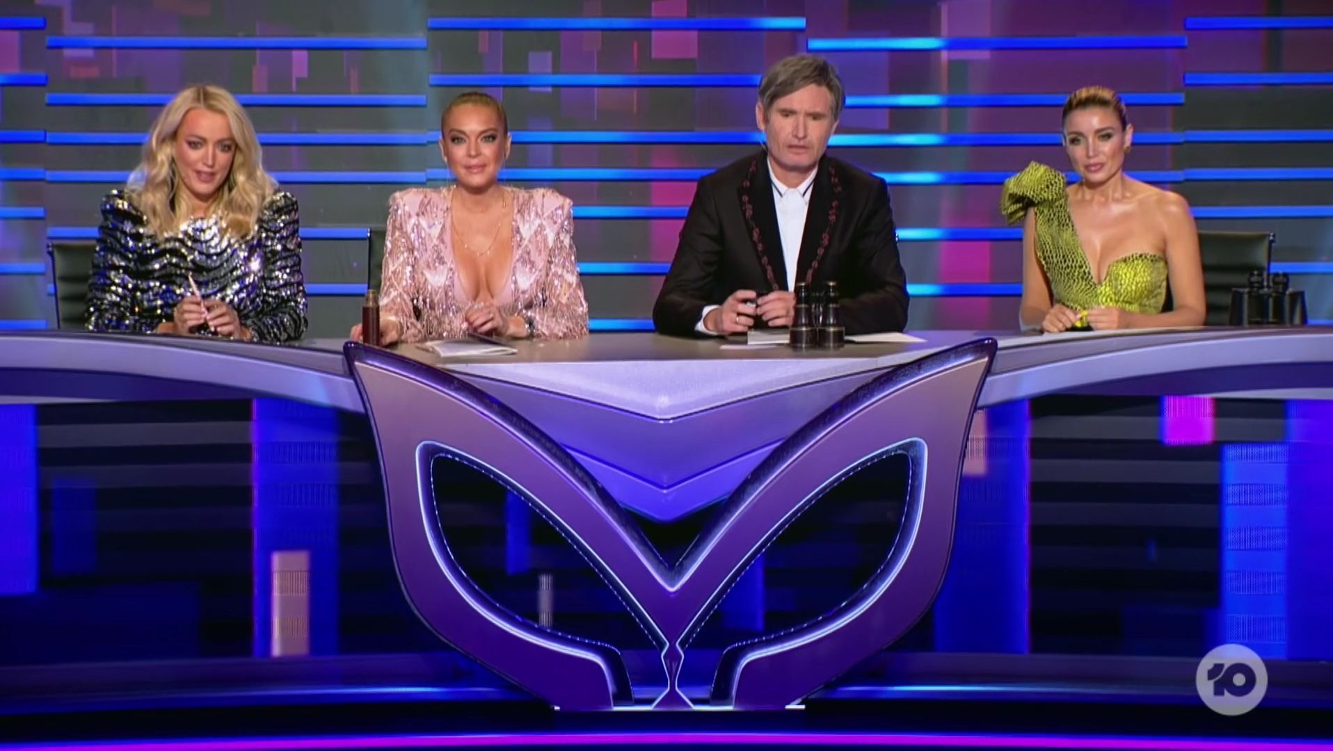 TheMaskedSingerAU-S01E02-092.jpg