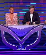 TheMaskedSingerAU-S01E02-014.jpg