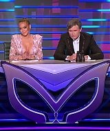 TheMaskedSingerAU-S01E02-148.jpg