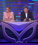 TheMaskedSingerAU-S01E02-174.jpg