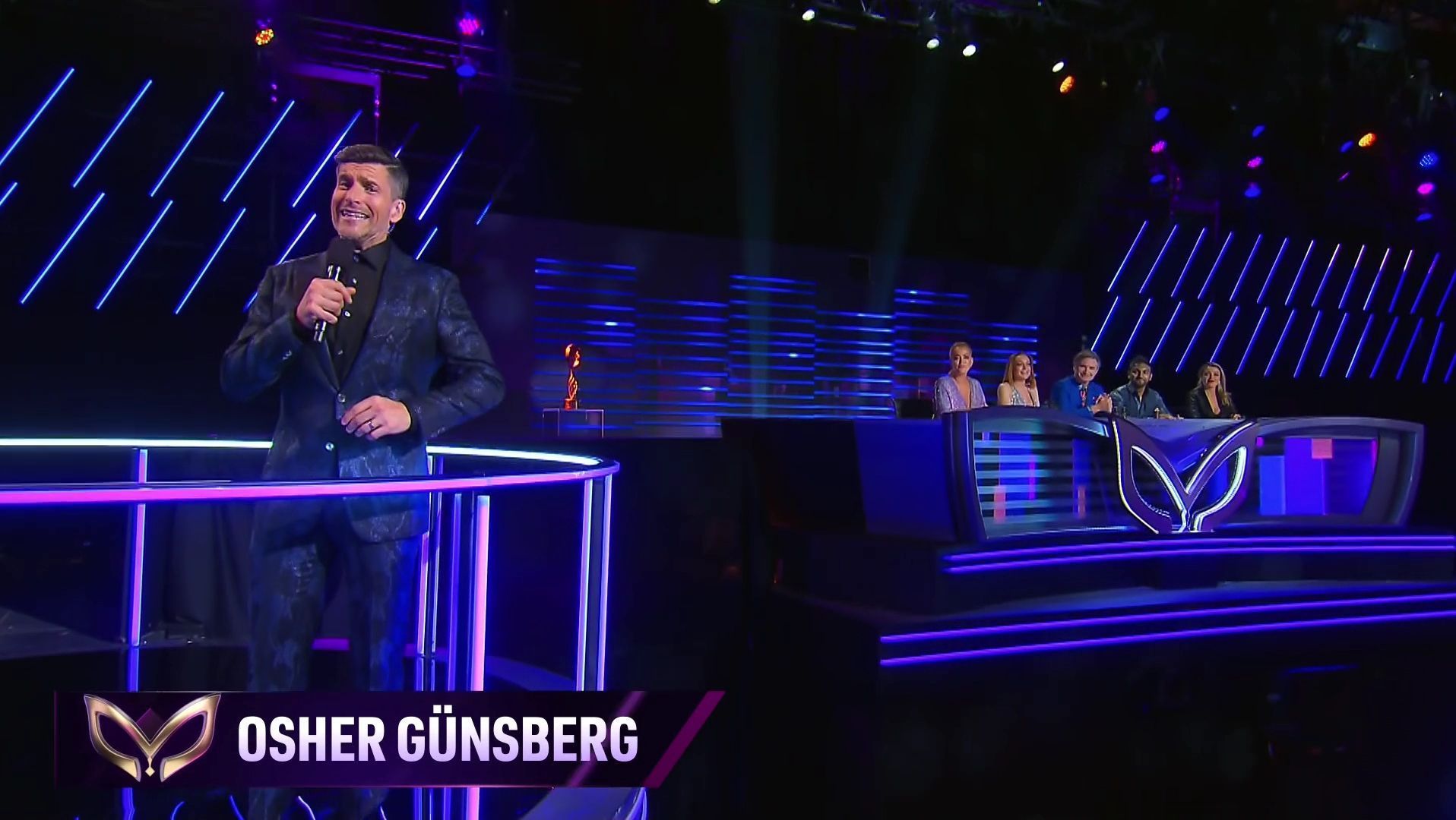 TheMaskedSingerAU-S01E04-300.jpg