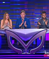 TheMaskedSingerAU-S01E04-011.jpg