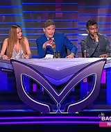 TheMaskedSingerAU-S01E04-082.jpg