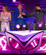 TheMaskedSingerAU-S01E04-121.jpg