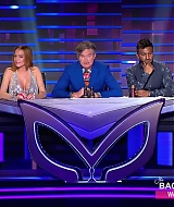 TheMaskedSingerAU-S01E04-205.jpg