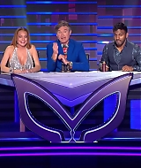 TheMaskedSingerAU-S01E04-329.jpg