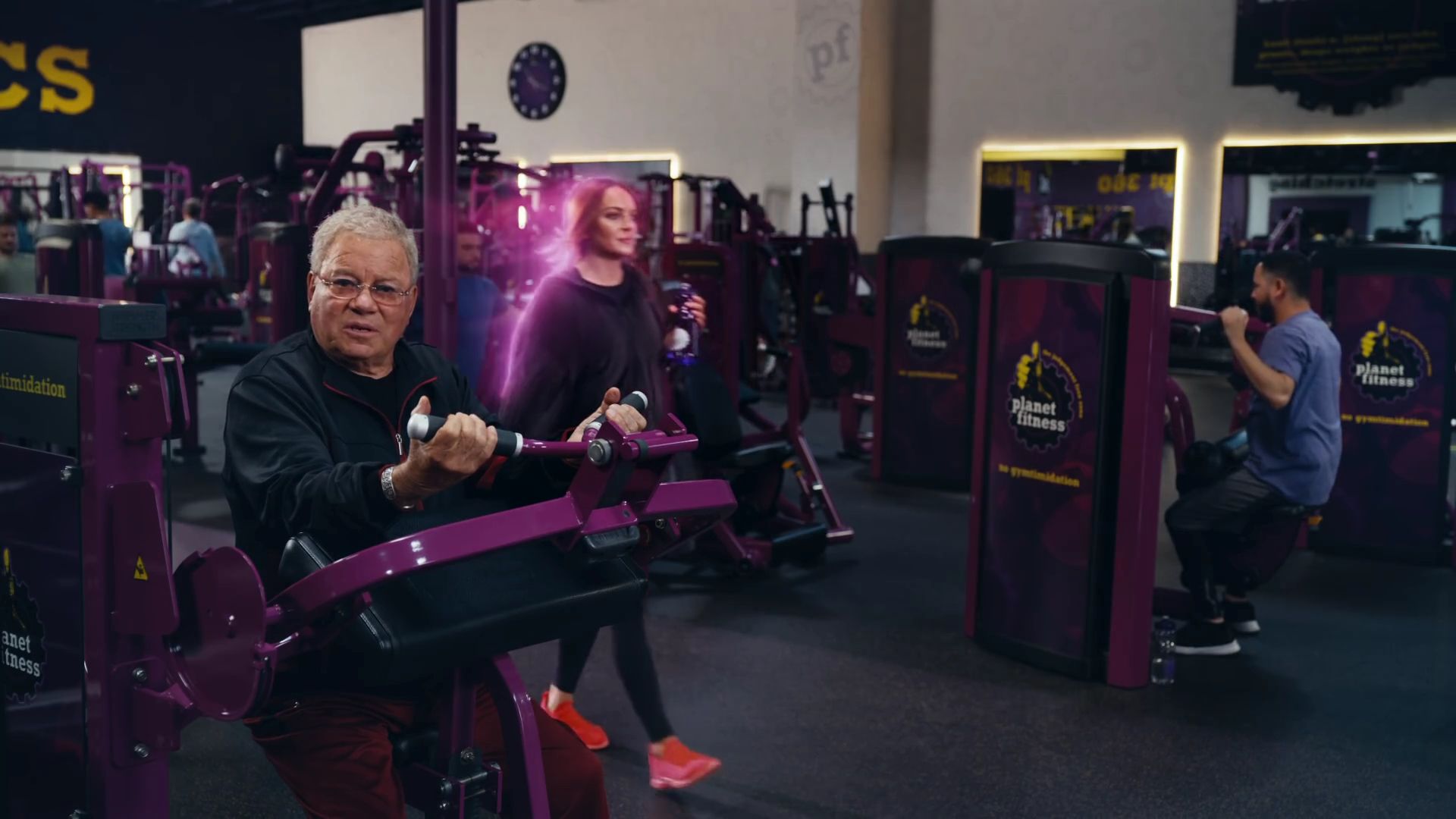 PlanetFitness_WhatsGottenIntoLindsay-311.jpg