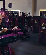 PlanetFitness_WhatsGottenIntoLindsay-293.jpg